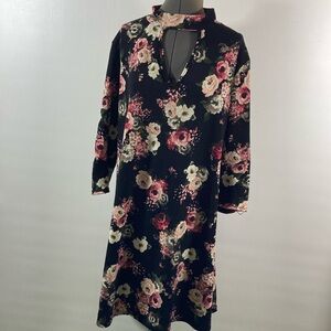 Urban Rose Dress Women Size XL Black w Floral  Key Hole Neck Long Sleeves